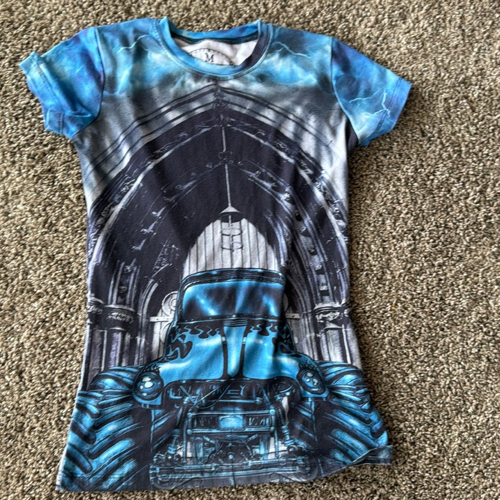 Grave Digger women’s T-shirt medium fitted tee